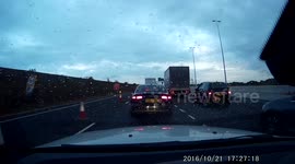 Holding up the Whole Middle Lane To Save Queueing