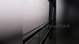 Heavy smog brings air traffic to a standstill in China