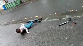Thanks, Dad! Son’s scooter Christmas present falls apart