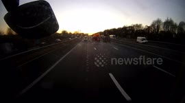 M3 South bound gritters was out salt spreading this evening