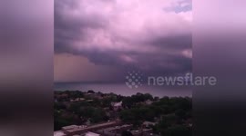 Newsflare Edit - A Thunderstorm from 18 Stories Up