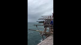 Cliffjumping fail faceplant
