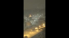 Bus gets stuck in thick snow during storm in Portland