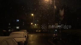Newsflare Edit - Heavy snowfall in South London