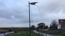 High winds on the Norfolk coast as storm approaches