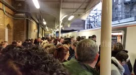 Insane crowds at Hackney Downs Station due to defective train