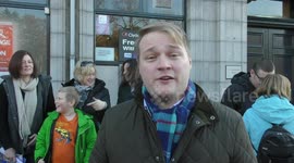 Stuart Donaldson MP campaigns to save rural Clydesdale bank in Scotland