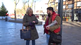 Big Issue Seller Braves Ice Cold Freezing Weather