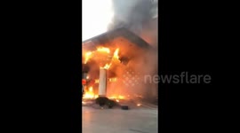 Five-star hotel engulfed in flames in eastern China