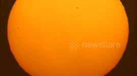 Sunrise  Close Up With Sun Spots