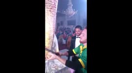Bride and groom replaced the combined cake with Shawarma in their wedding