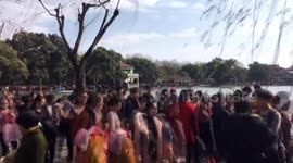 Crowds gather at Hangzhou West Lake during Chinese New Year