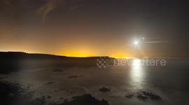 Time Lapse of Venus-Mars-Moon Triple Planet Conjunction