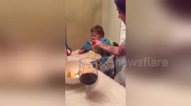 Newsflare Edit - This baby knows exactly what he wants