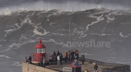 Nazare wave 2
