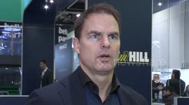 De Boer: Rangers must solve Warburton issue quickly