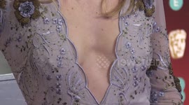 Baftas Red Carpet - Julia Stiles