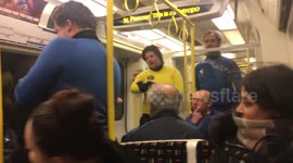 'Star Trek' actors entertain passengers on London Tube train