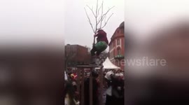 Newsflare Edit - Best Carnival Fail Ever