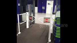 Security doors malfunction amusingly