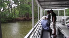 Lighting strikes just yards away from stunned onlookers on river boat cruise in Florida