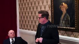 Sir Matthew Bourne receives The Critics' Circle Award 2016 For Services to the Arts 