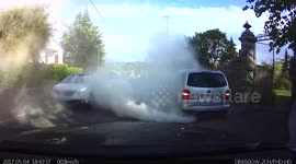 Car with problems in France - dash cam