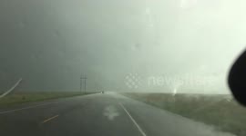 Storm chaser drives through ominous storm in Texas