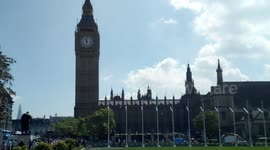 Big Ben ring at 11am for a minute of silence in tribute to Manchester attack victims