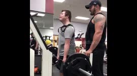Powerlifter with Down's syndrome aspires to compete in the Olympics