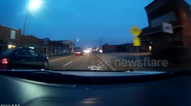 Person think the oncoming lane is a turn lane