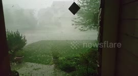 Golf ball-size hailstones rain in Minnesota during severe storm