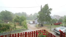 Sudden Ice and flood in Hungary
