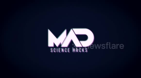 How to crack a combination lock in seconds! - NO TOOLS (life hack)