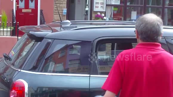 Blackpool Street Fight - Part 6