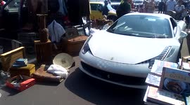 200,000k Ferrari gets stuck in Brighton car-boot sale