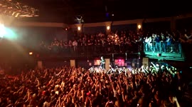 Dave Grohl rocks out on bar during Foo Fighters concert