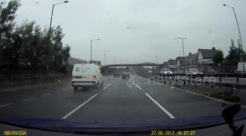 Bad driver on the A3 southbound