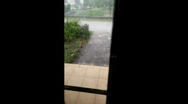 Crazy weather - Hailing
