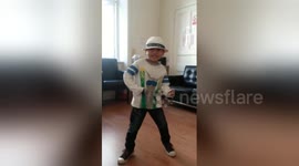 Cute UK 6-year-old can't stop dancing to Despacito