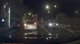 Moped thieves unsuccesful phone snatch attempt