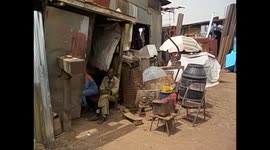 Eritrea. Asmara. Recycling market. Mercado del reciclaje (1) Vistas de trastos
