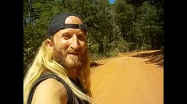 Swaziland. Mlilwane Wildlife Sanctuary (1) Encuentro con impalas narrado. 2016