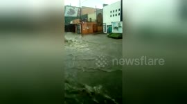 Newsflare Edit - Hurricane Katia - Flooding streets of Mexico City, Mexico