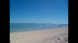Mauricio. Maurice. Mauritius. Le Morne. 2015 (4) Seaplane flying low