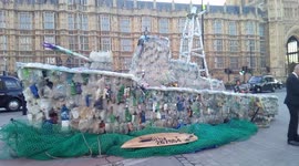 Protest: Environment activists build a boat with plastic