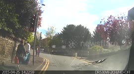 Illegal left turn and beeps at people n crossing 