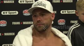 Saunders open to Amir Khan fight
