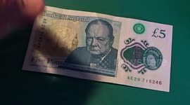 Five pound note hidden secret