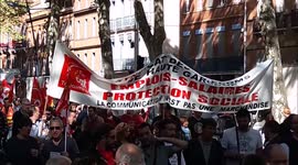 Hundreds march against Macron's labour reform in Toulouse, 2017